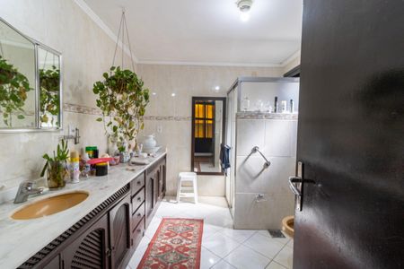 Casa à venda com 310m², 3 quartos e 4 vagas Casa à venda com 310m², 3 quartos e 4 vagasBanheiro