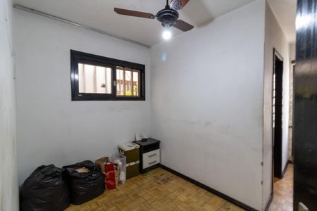 Casa à venda com 310m², 3 quartos e 4 vagas Casa à venda com 310m², 3 quartos e 4 vagasQuarto 1