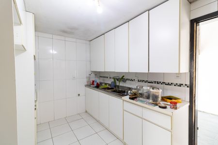 Casa à venda com 310m², 3 quartos e 4 vagas Casa à venda com 310m², 3 quartos e 4 vagasCozinha