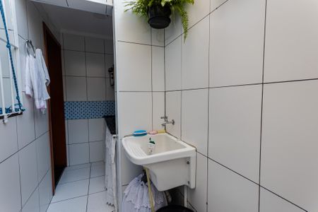 Casa à venda com 128m², 2 quartos e 2 vagasÁrea de Serviço