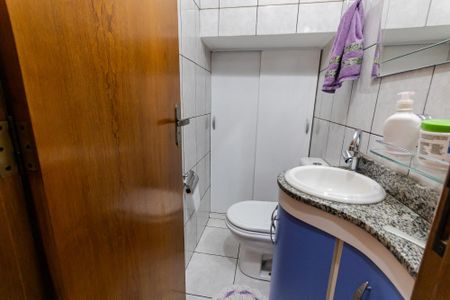 Casa à venda com 128m², 2 quartos e 2 vagasBanheiro