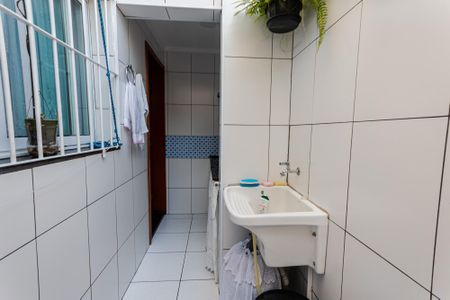 Casa à venda com 128m², 2 quartos e 2 vagasÁrea de Serviço