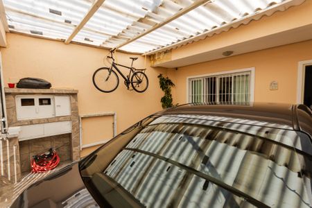 Casa à venda com 128m², 2 quartos e 2 vagasGaragem