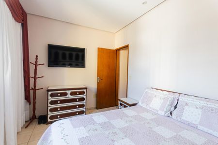 Casa à venda com 128m², 2 quartos e 2 vagasQuarto 1