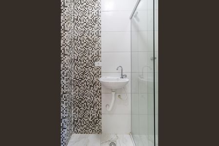 Apartamento à venda com 38m², 2 quartos e sem vaga Apartamento à venda com 38m², 2 quartos e sem vagaBanheiro Social