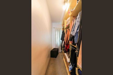 Casa à venda com 140m², 3 quartos e 2 vagas Casa à venda com 140m², 3 quartos e 2 vagasQuarto 3 Suíte - Closet