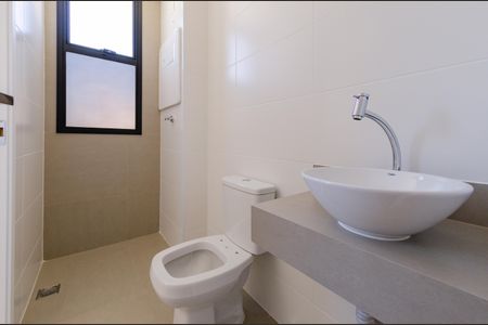 Apartamento à venda com 80m², 3 quartos e 3 vagas Apartamento à venda com 80m², 3 quartos e 3 vagasBanheiro Suíte