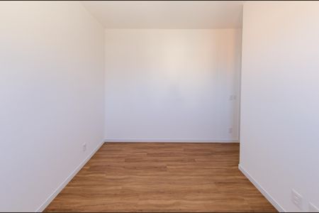 Apartamento à venda com 80m², 3 quartos e 3 vagas Apartamento à venda com 80m², 3 quartos e 3 vagasSuíte 2
