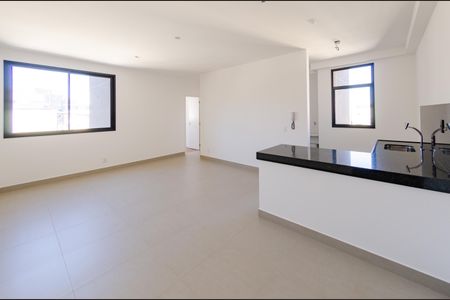 Sala de apartamento à venda com 3 quartos, 80m² em Grajaú, Belo Horizonte