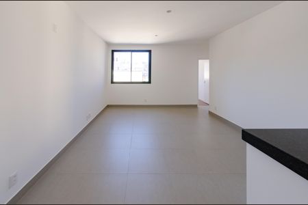Sala de apartamento à venda com 3 quartos, 80m² em Grajaú, Belo Horizonte