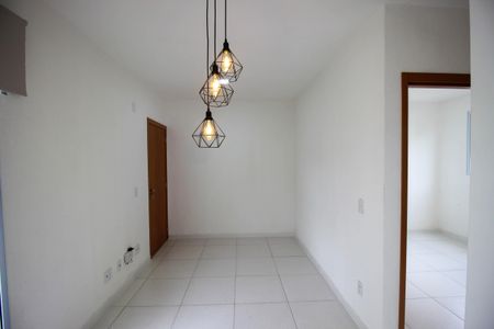 Sala de apartamento para alugar com 2 quartos, 41m² em Caguaçu, Sorocaba