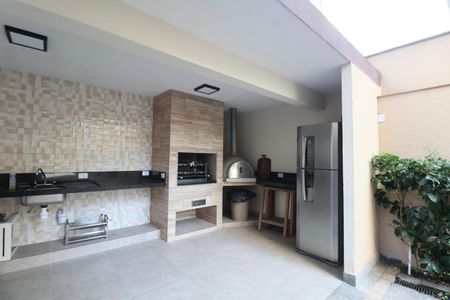 Apartamento para alugar com 75m², 3 quartos e 1 vagaÁrea comum - Churrasqueira