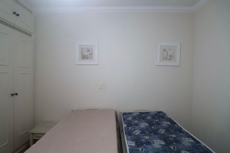 Apartamento para alugar com 75m², 3 quartos e 1 vagaQuarto