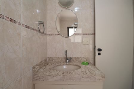 Apartamento para alugar com 75m², 3 quartos e 1 vagaBanheiro da Suíte 1