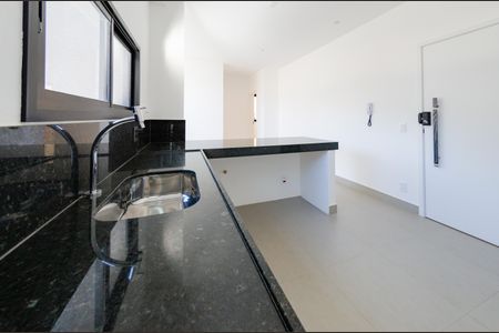 Apartamento à venda com 61m², 2 quartos e 2 vagasCozinha