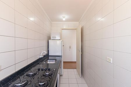 Cozinha de apartamento para alugar com 2 quartos, 50m² em Novo Mundo, Curitiba