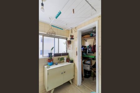 Apartamento à venda com 66m², 2 quartos e 1 vagaÁrea de Serviço