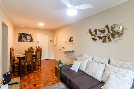 Apartamento à venda com 66m², 2 quartos e 1 vagaSala