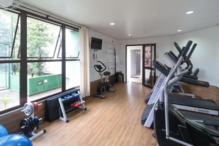 Apartamento à venda com 68m², 2 quartos e 1 vaga Apartamento à venda com 68m², 2 quartos e 1 vagaÁrea comum - Academia