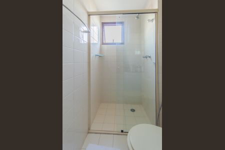 Apartamento à venda com 68m², 2 quartos e 1 vaga Apartamento à venda com 68m², 2 quartos e 1 vagaBanheiro da Suíte