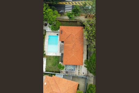 Casa para alugar com 891m², 5 quartos e 6 vagas Casa para alugar com 891m², 5 quartos e 6 vagasPiscina