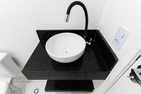 Apartamento para alugar com 32m², 2 quartos e sem vaga Apartamento para alugar com 32m², 2 quartos e sem vagaBanheiro Social