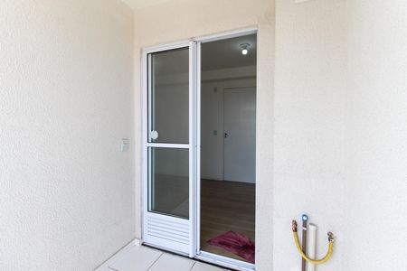 Apartamento para alugar com 32m², 2 quartos e sem vaga Apartamento para alugar com 32m², 2 quartos e sem vagaVaranda da Sala