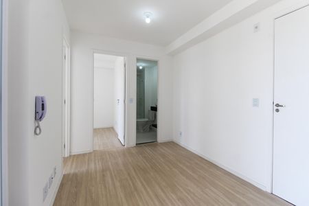 Apartamento para alugar com 32m², 2 quartos e sem vaga Apartamento para alugar com 32m², 2 quartos e sem vagaSala