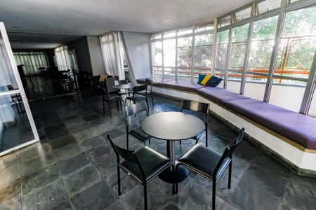 Apartamento à venda com 60m², 2 quartos e 1 vagaÁrea comum - Salão de festas