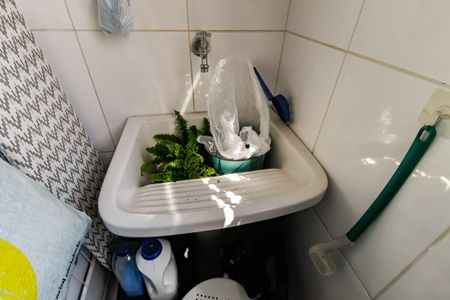 Apartamento à venda com 60m², 2 quartos e 1 vagaÁrea de Serviço