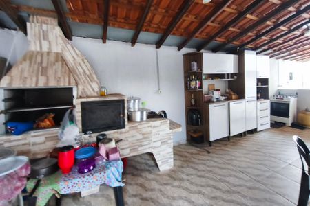 Casa à venda com 150m², 4 quartos e 3 vagas Casa à venda com 150m², 4 quartos e 3 vagasÁrea gourmet