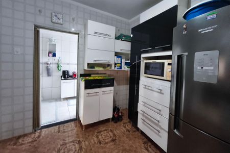 Casa à venda com 150m², 4 quartos e 3 vagas Casa à venda com 150m², 4 quartos e 3 vagasCozinha