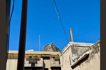 Apartamento à venda com 100m², 3 quartos e sem vagaCozinha/área de serviço - vista para o bondinho