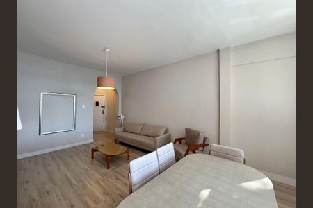 Sala de apartamento à venda com 3 quartos, 100m² em Urca, Rio de Janeiro