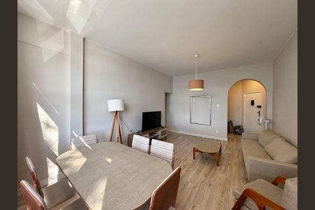 Sala de apartamento à venda com 3 quartos, 100m² em Urca, Rio de Janeiro