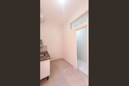 Apartamento à venda com 90m², 1 quarto e sem vagaCozinha