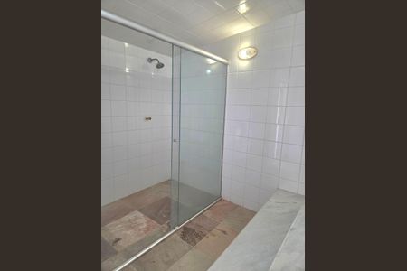 Casa à venda com 260m², 4 quartos e 4 vagas