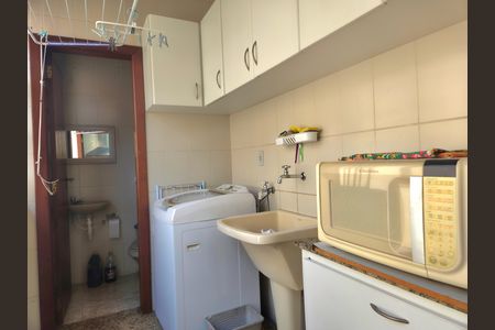 Casa à venda com 260m², 4 quartos e 4 vagas