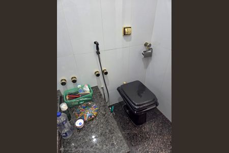 Casa à venda com 260m², 4 quartos e 4 vagas