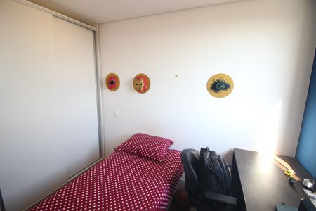 Apartamento para alugar com 57m², 2 quartos e 1 vagaQuarto 2