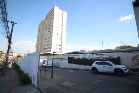Apartamento para alugar com 57m², 2 quartos e 1 vagaFachada