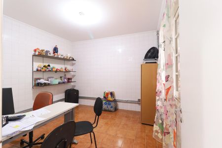 Casa à venda com 250m², 3 quartos e 4 vagas Casa à venda com 250m², 3 quartos e 4 vagasQuarto de Serviço