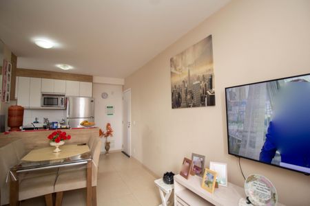 Apartamento para alugar com 45m², 2 quartos e 1 vagaSala