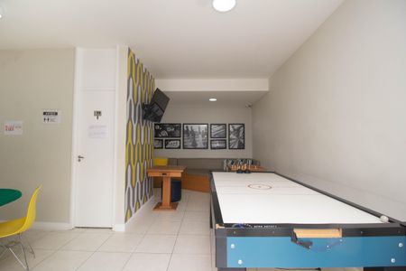 Apartamento para alugar com 45m², 2 quartos e 1 vagaÁrea comum