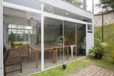 Apartamento para alugar com 45m², 2 quartos e 1 vagaÁrea comum - Churrasqueira