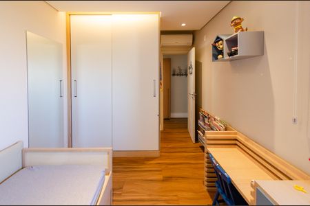 Apartamento à venda com 120m², 3 quartos e 2 vagas Apartamento à venda com 120m², 3 quartos e 2 vagasQuarto 1