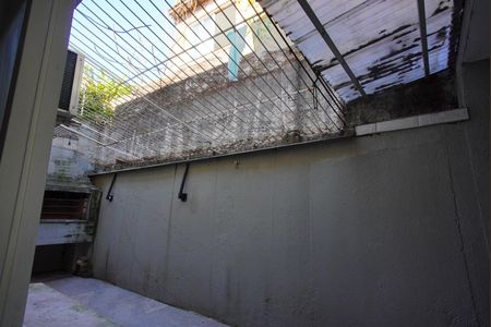 Quarto 1 - Vista de apartamento para alugar com 2 quartos, 62m² em Jardim São Pedro, Porto Alegre