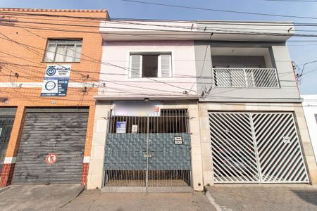 Casa à venda com 127m², 2 quartos e 1 vagaFachada