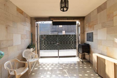 Casa à venda com 127m², 2 quartos e 1 vagaGaragem