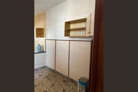 Apartamento à venda com 200m², 4 quartos e 1 vaga